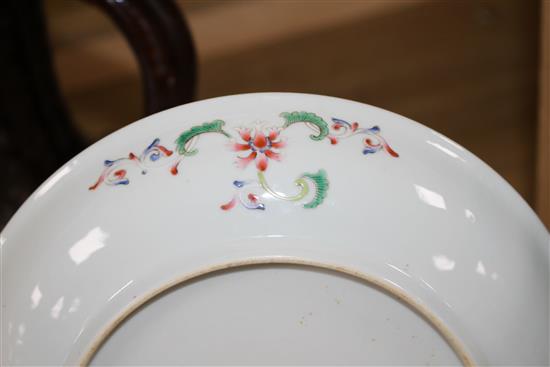 A Chinese famille rose dragon dish, Guangxu mark, probably Republic period, 21cm